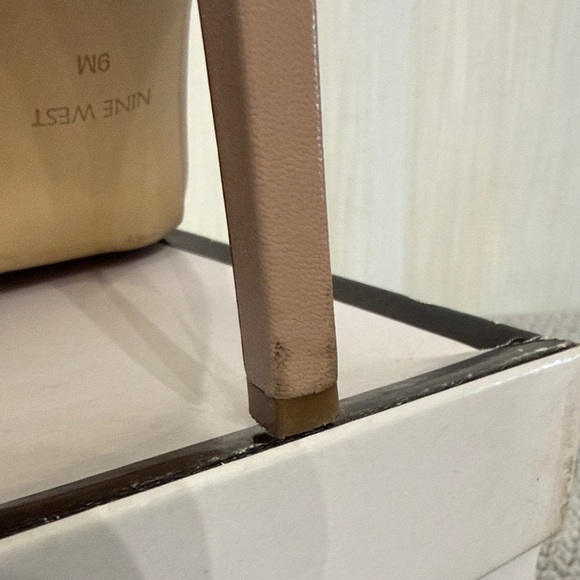 Nine West Nude Camel Leather Women’s Dress Heels Pumps Sz 9 - Picture 5 of 7